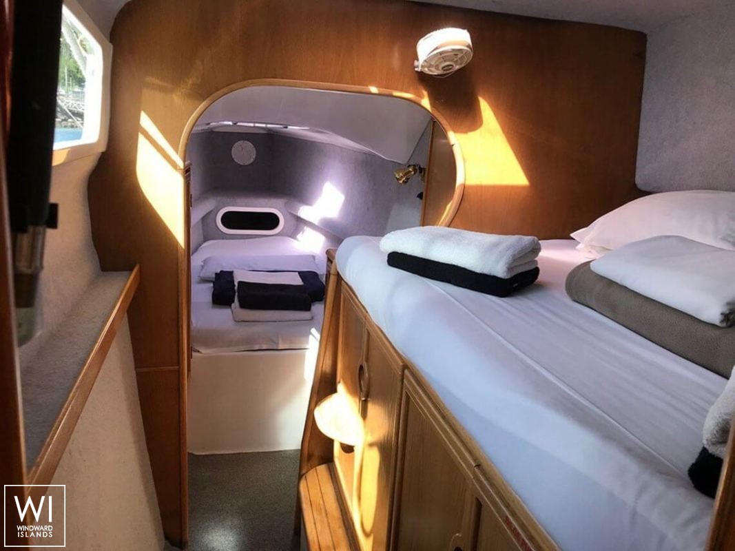 Seawind 1000 XL Seawind Catamaran Interior 1