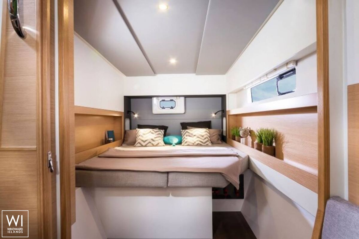 Nautitech 40 Open Nautitech Catamaran Interior 3