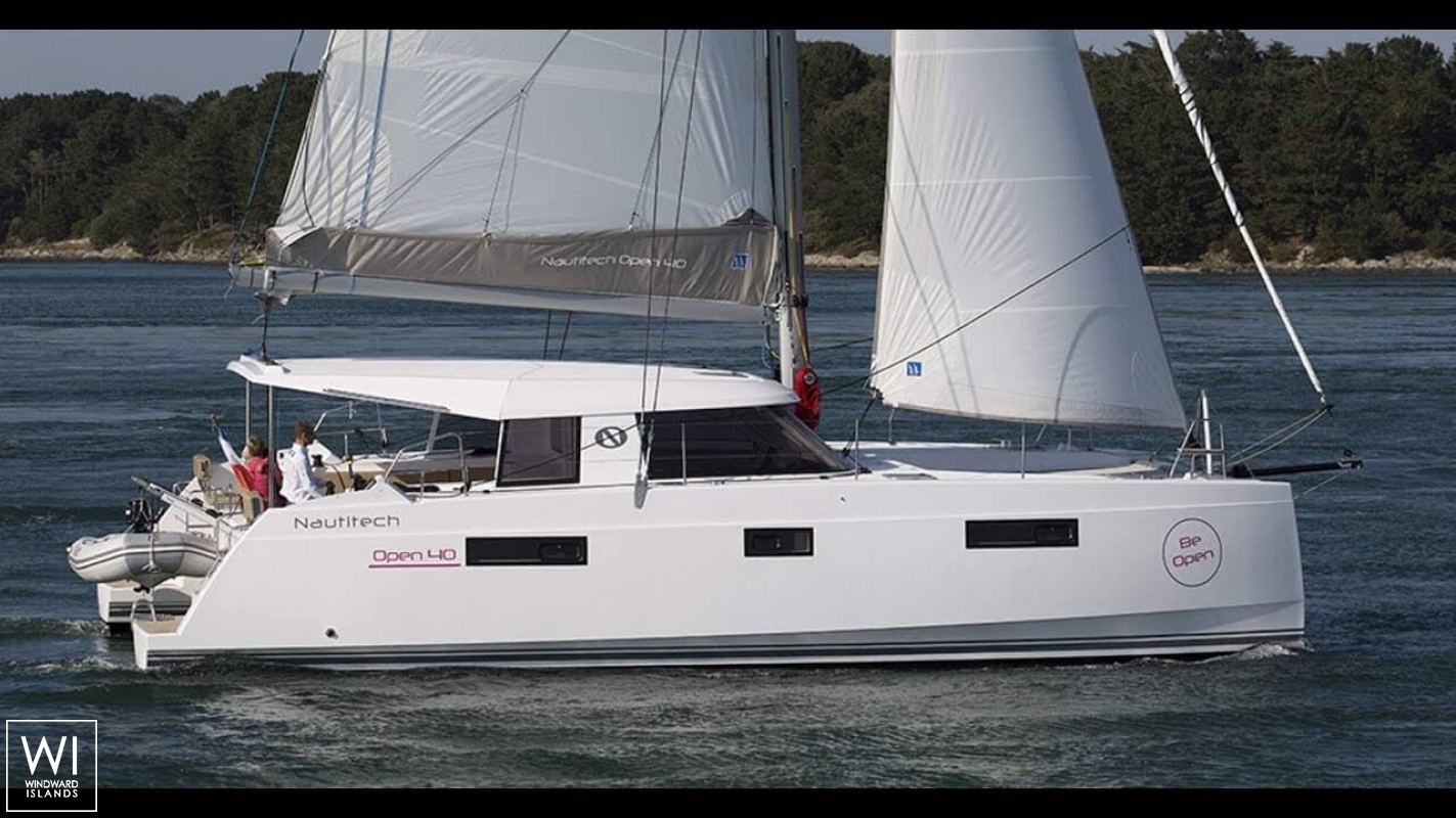Nautitech 40 Open Nautitech Catamaran Exterior 6