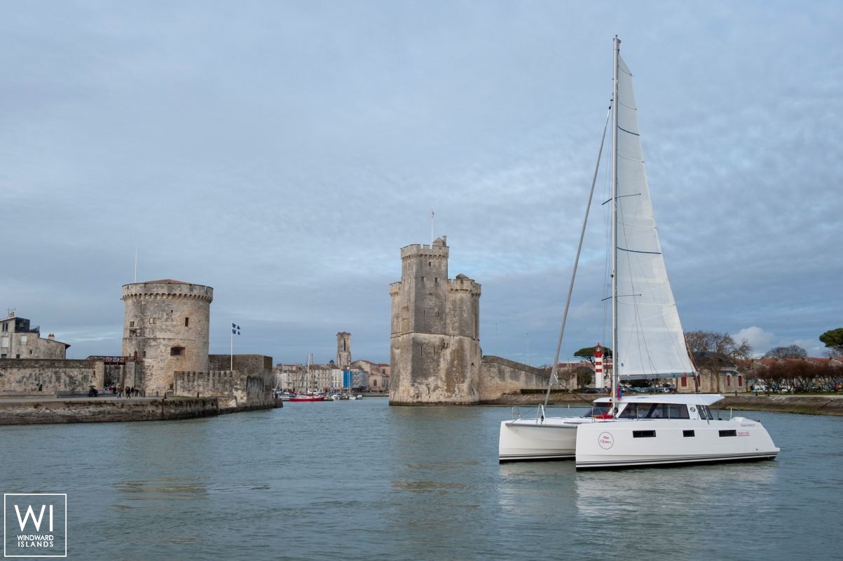 Nautitech 40 Open Nautitech Catamaran Exterior 3