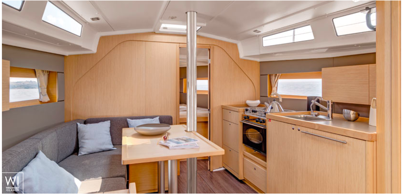 Sun Odyssey 379 Jeanneau Interior 1