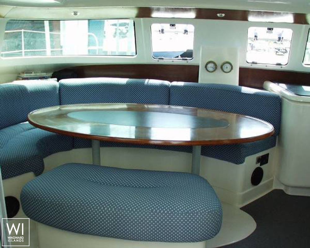 Venezia 42 Fountaine Pajot Interior 1