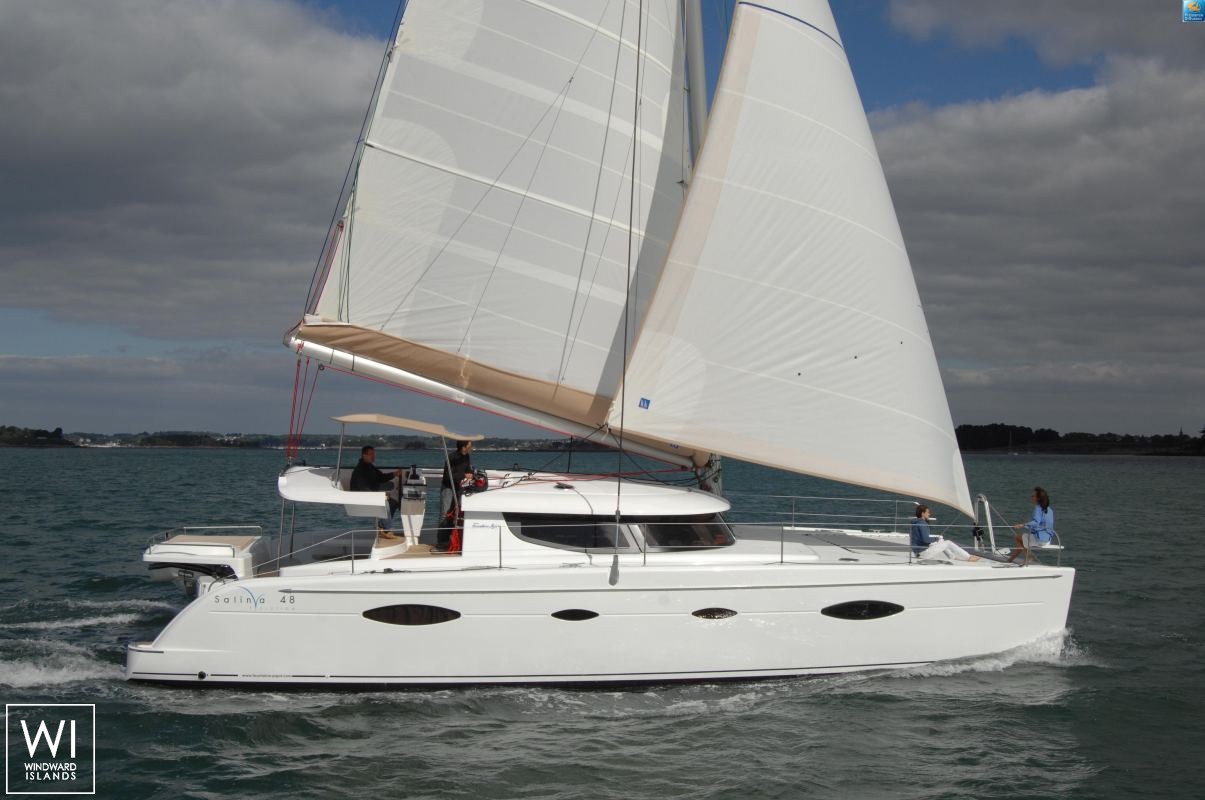 TI MOTU  Fountaine Pajot Salina 48 Exterior 2