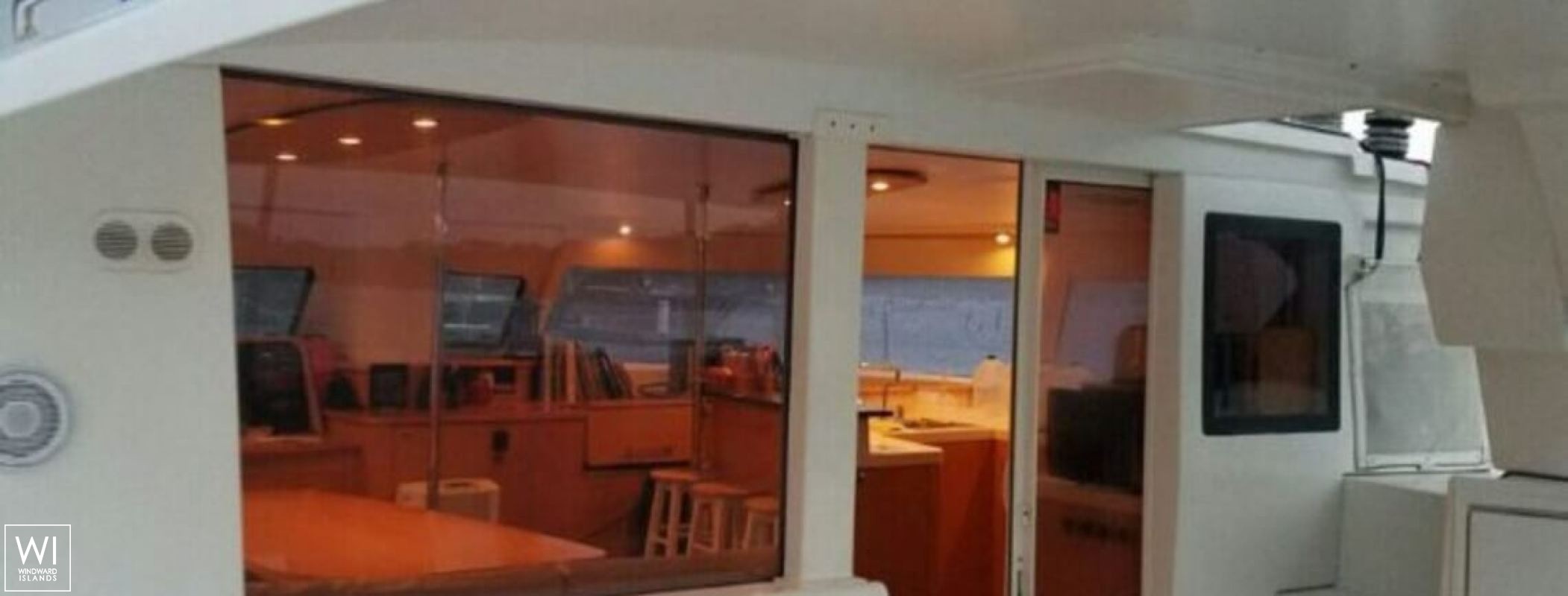 ZENITH   Fountaine Pajot Salina 48 Exterior 7