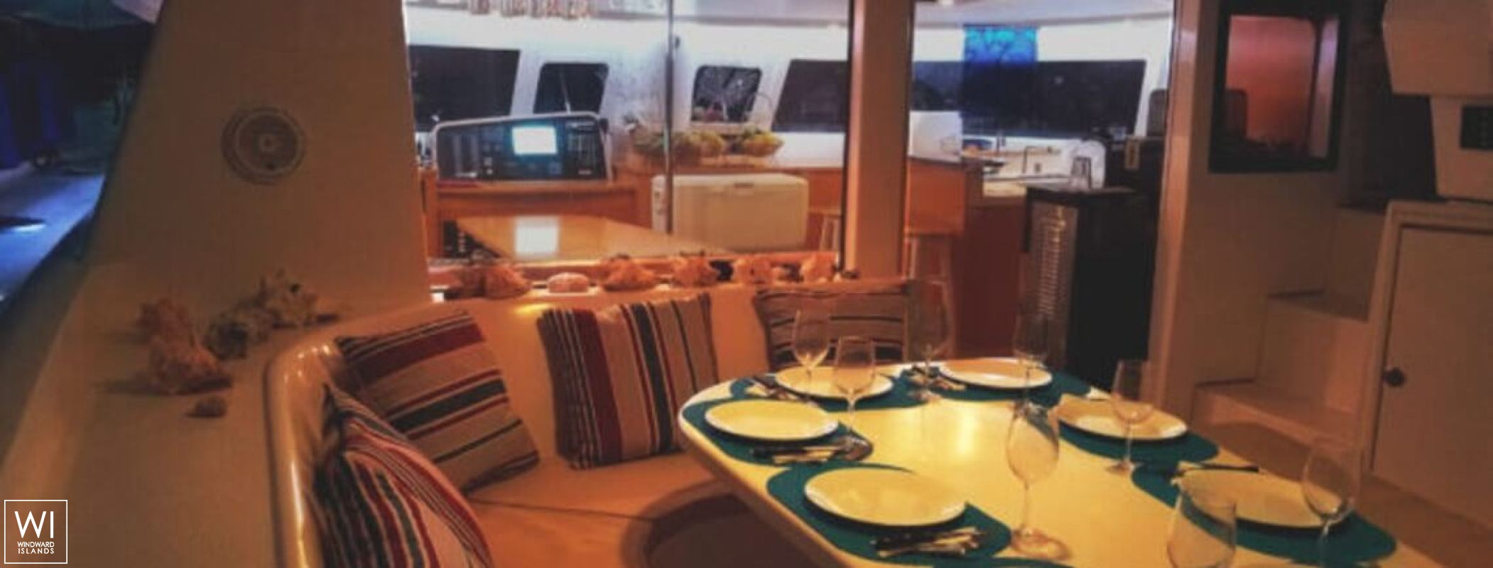 ZENITH   Fountaine Pajot Salina 48 Interior 21