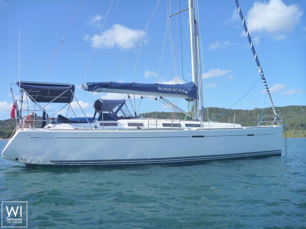 Dufour 425 Dufour Yachts Exterior 3