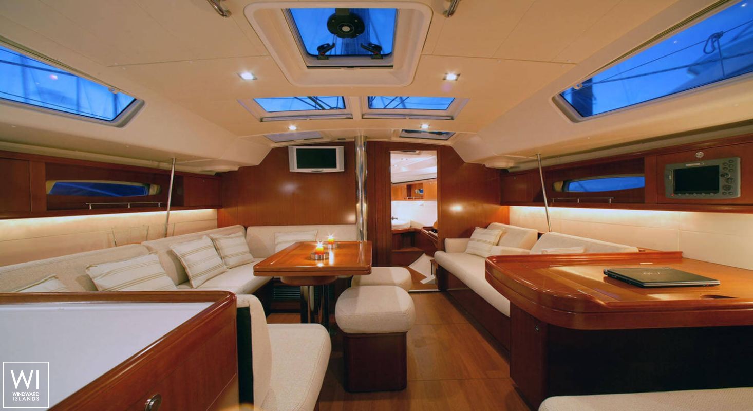 Oceanis  46 Beneteau Interior 2