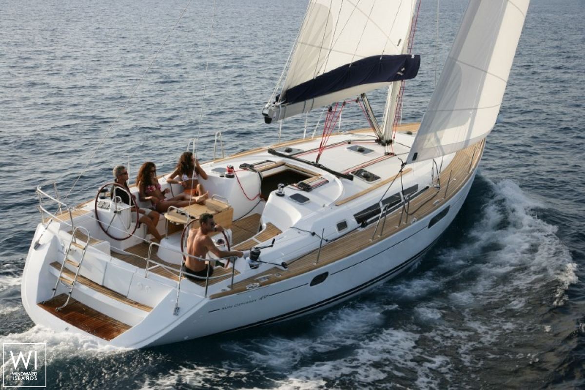 Sun Odyssey 49i Jeanneau Exterior 2