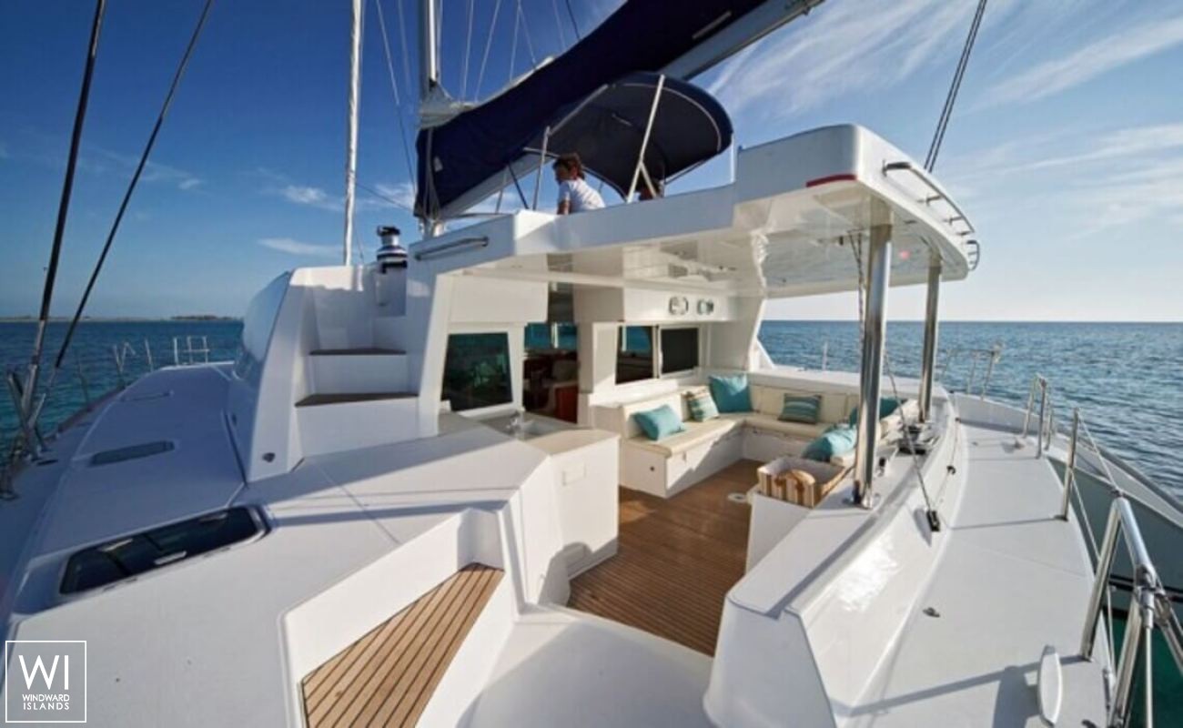 VIP ONE  Lagoon Catamaran Lagoon 500 Exterior 9