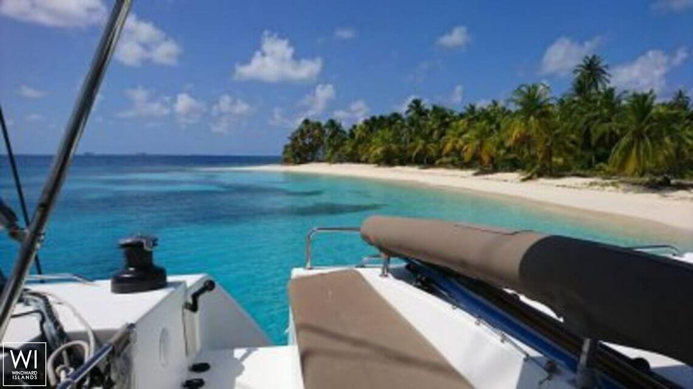 VIP ONE  Lagoon Catamaran Lagoon 500 Exterior 10