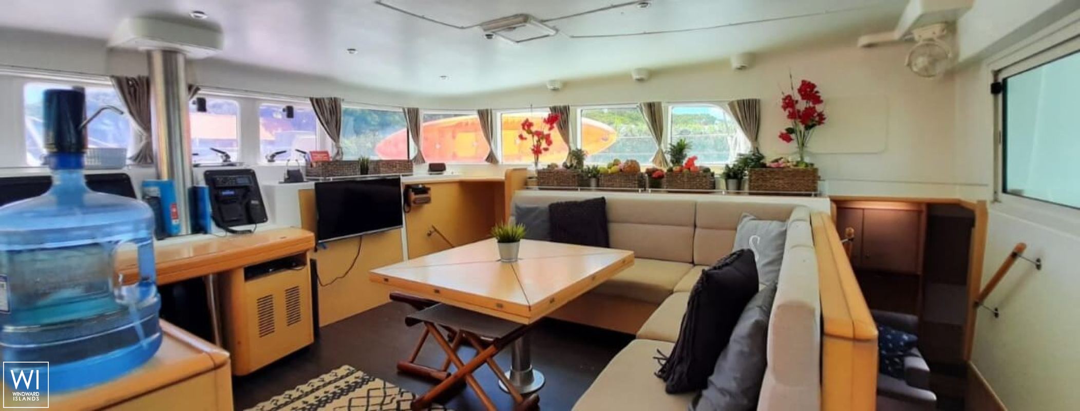 Sandstar  Lagoon Catamaran Lagoon 500 Interior 18