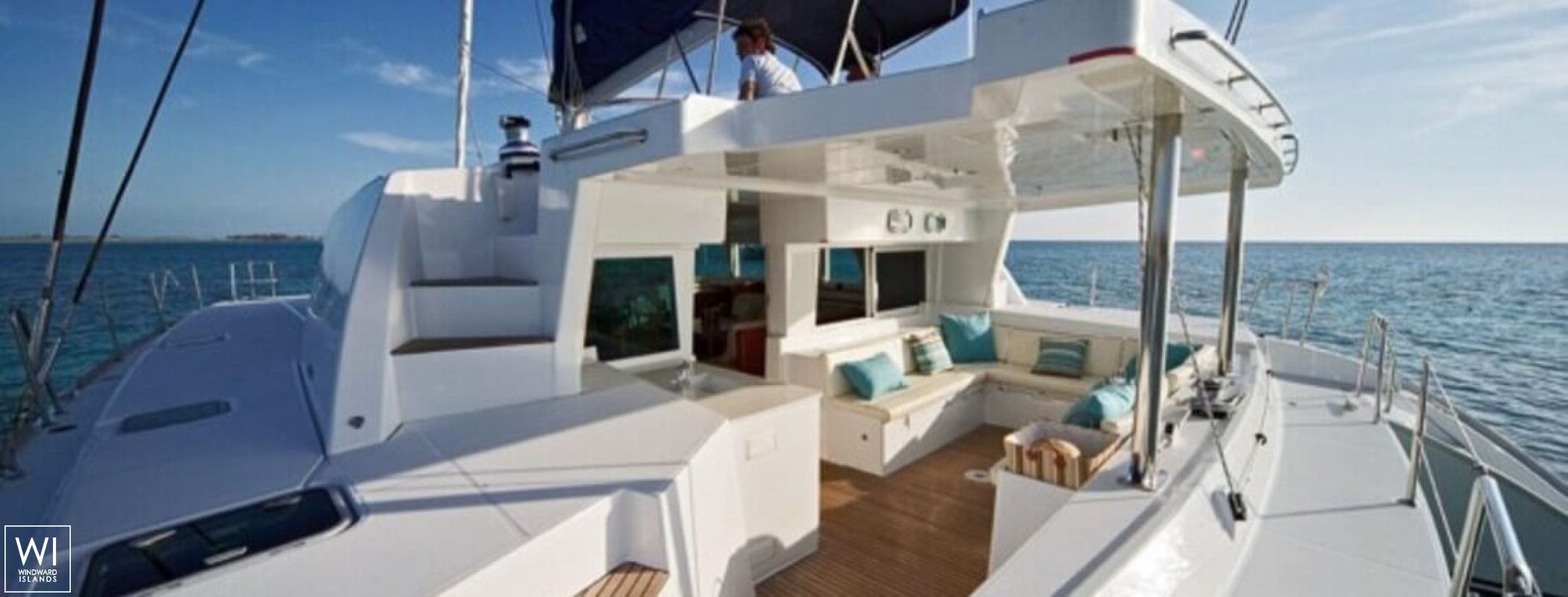 VIP ONE  Lagoon Catamaran Lagoon 500 Exterior 8