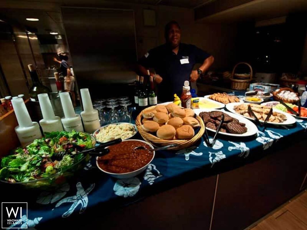 Aqua Cat   Power Cat 31M Interior 7