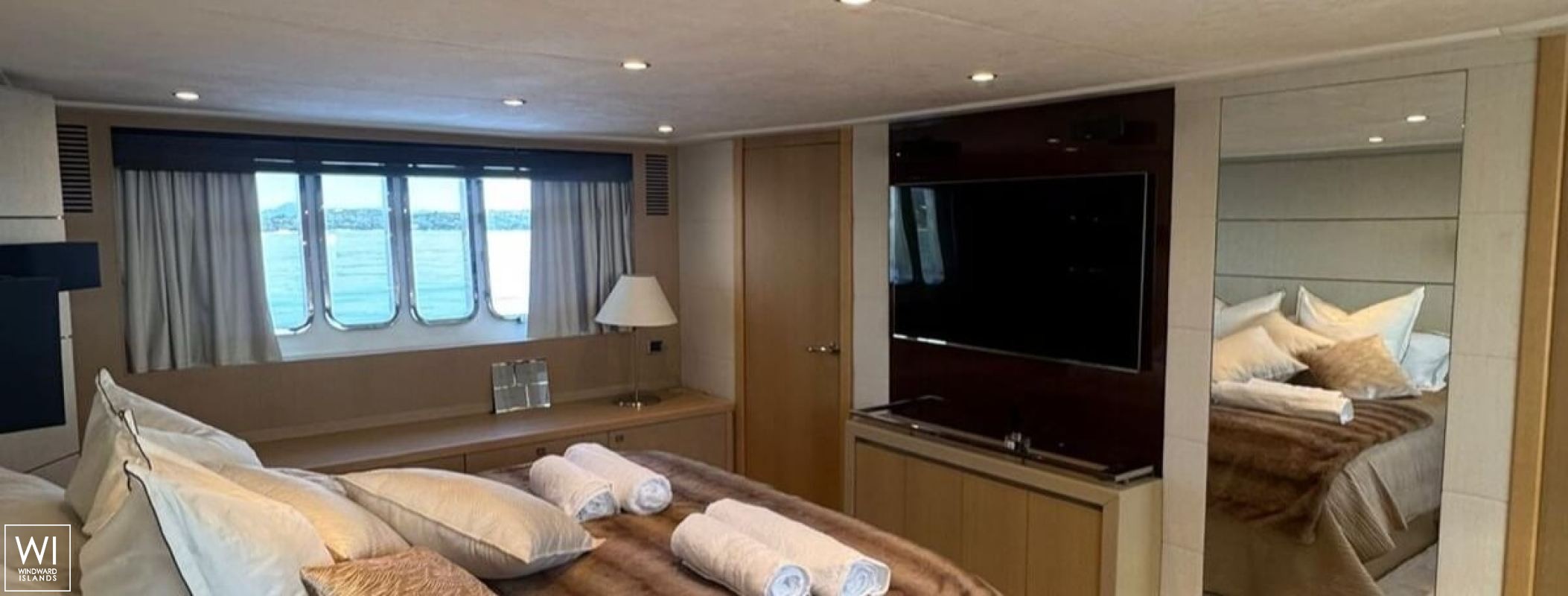 FREEDOM  Princess Yachts Princess V 78 Interior 5
