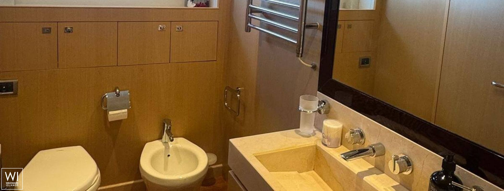 FREEDOM  Princess Yachts Princess V 78 Interior 7