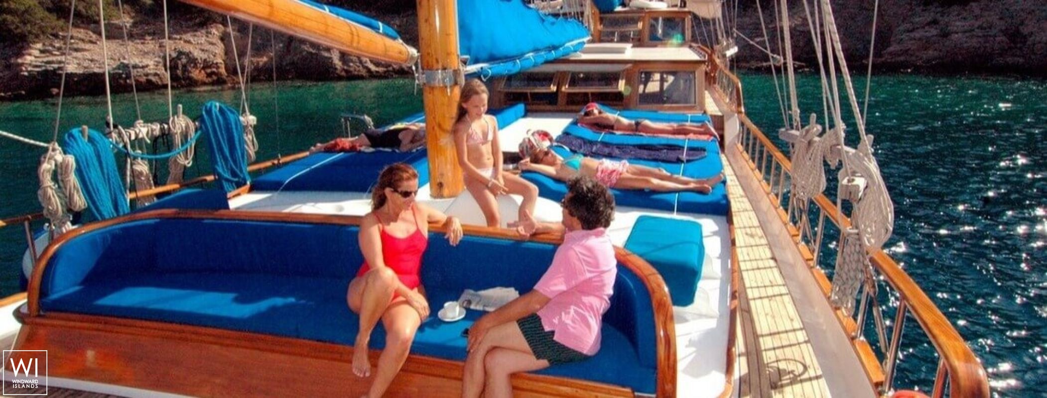 Syrolana  Turkish Gulet Gulet 27M Interior 1