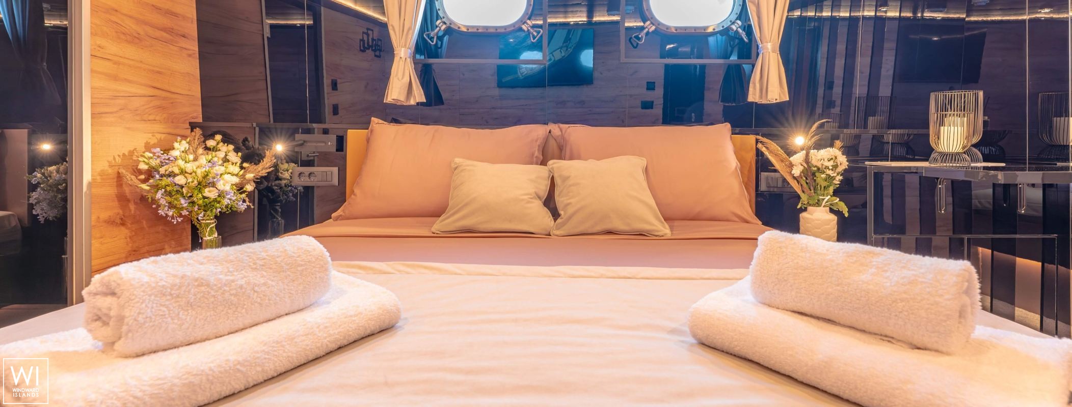 Santa Clara  Turkish Gulet Gulet GD 28M Interior 16