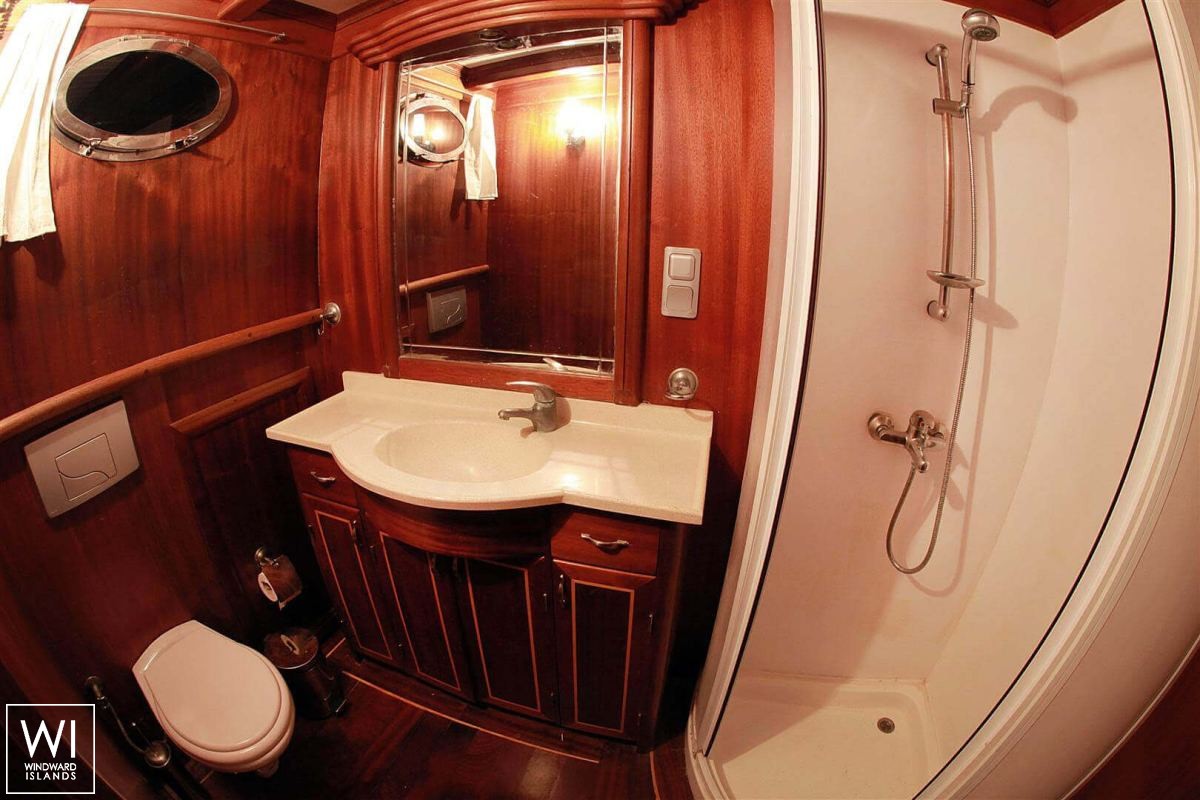 Galip Nur  Turkish Gulet Gulet GNT 30M Interior 11