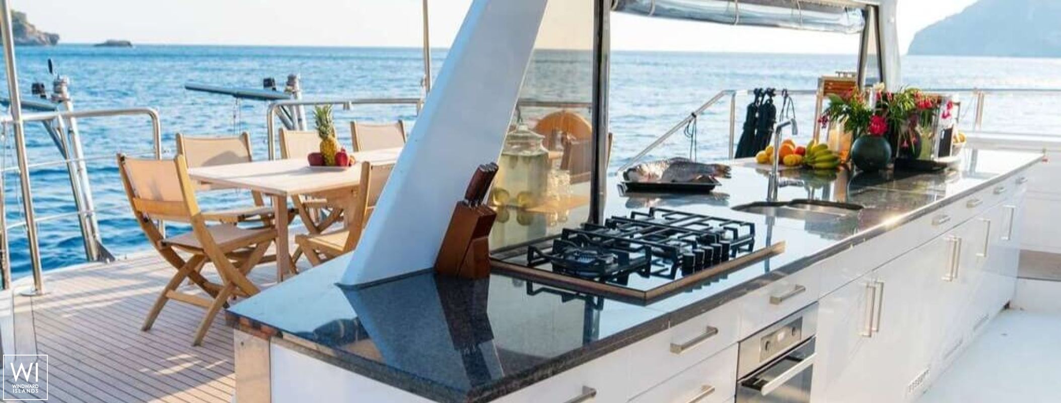 MYSTIQUE    Catamaran 70 Exterior 5