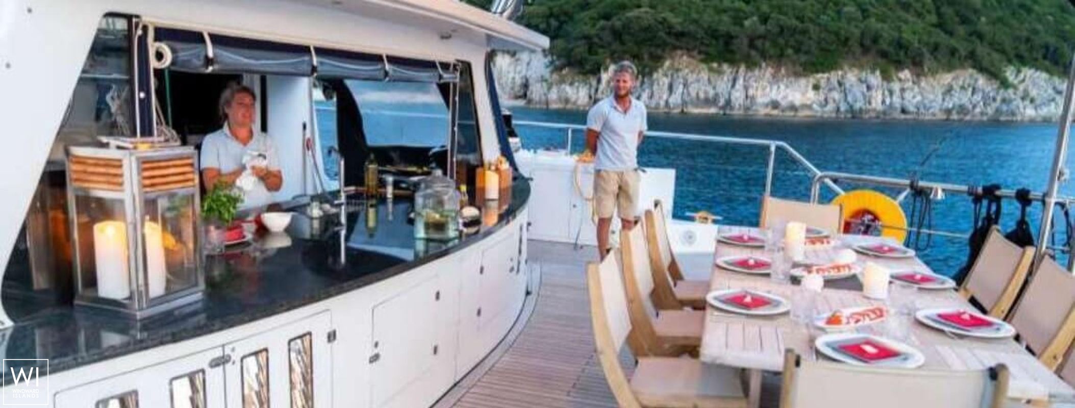 MYSTIQUE    Catamaran 70 Exterior 6