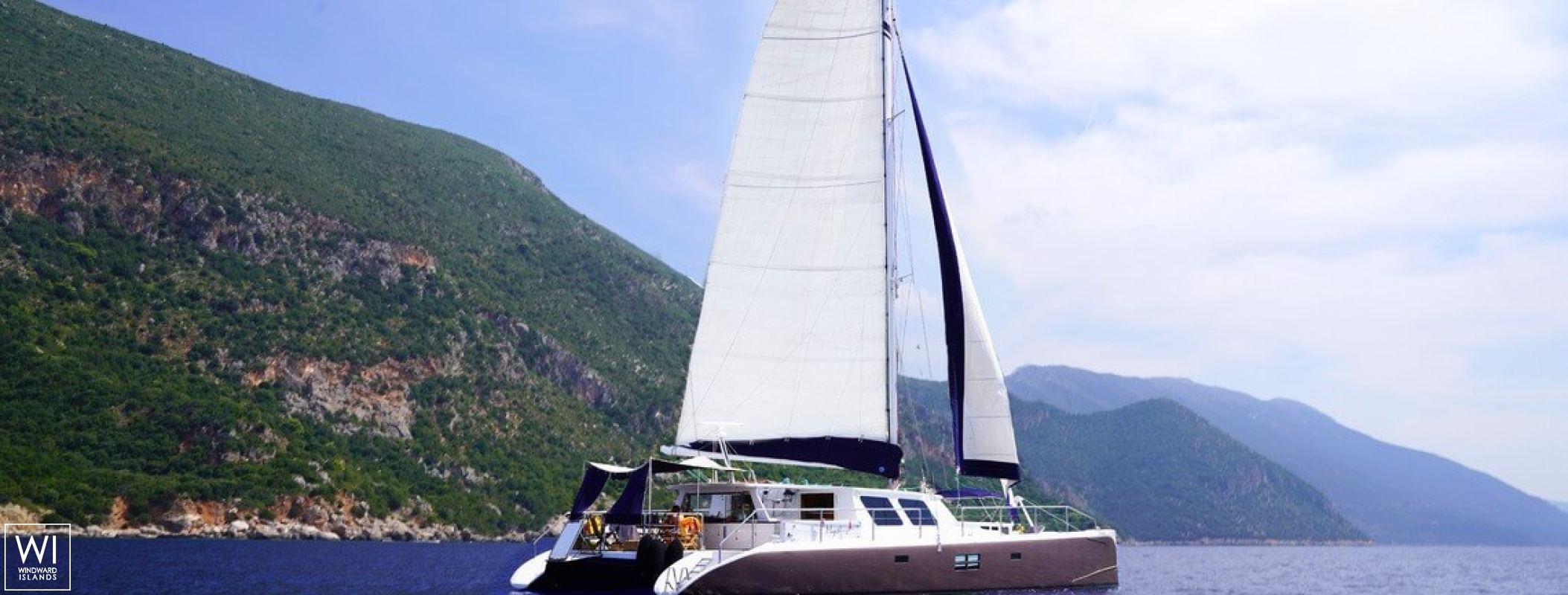 MYSTIQUE    Catamaran 70 Exterior 2