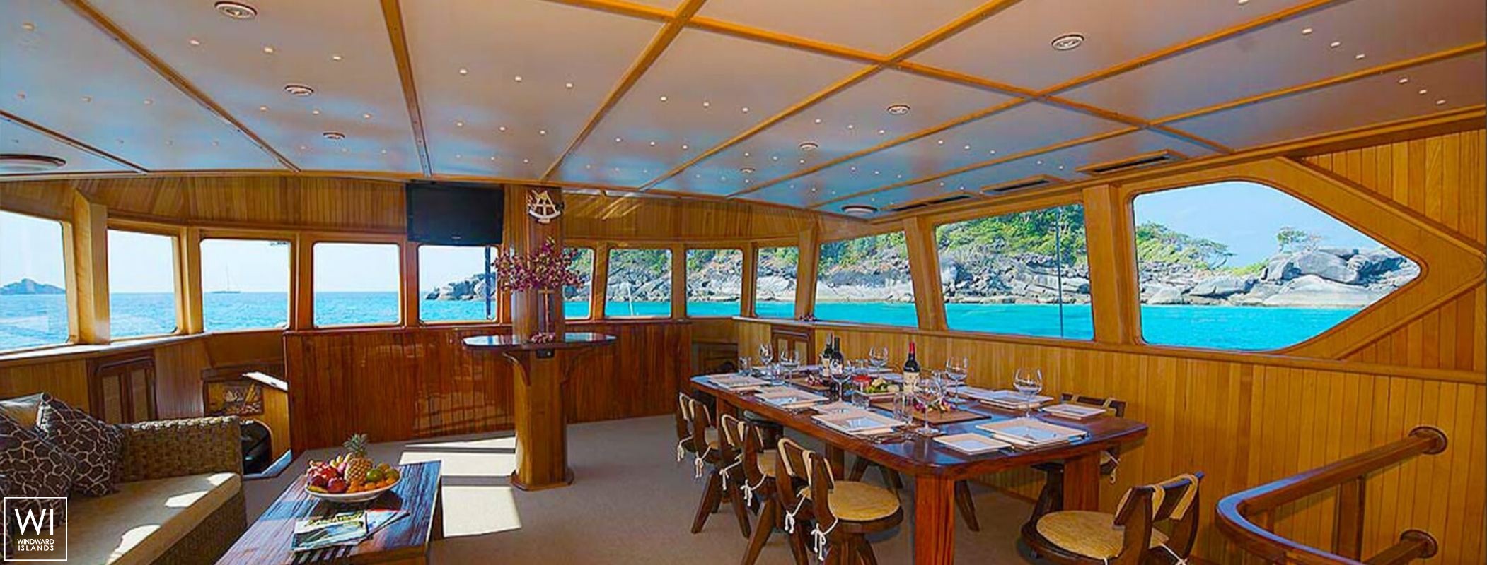 SHANGANI   Catamaran 70 Interior 1