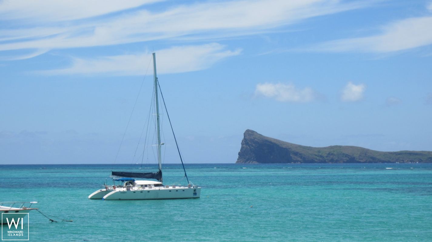 Turquoise  Fountaine Pajot Marquises 56 Exterior 2