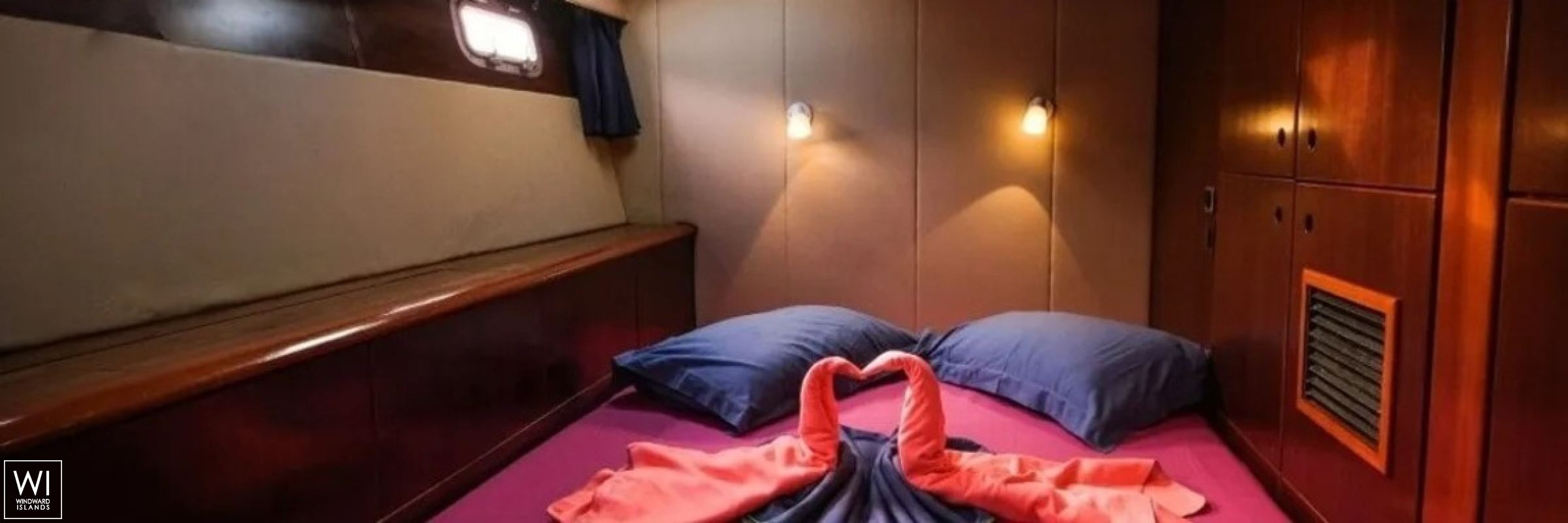 TURQUOISE  Fountaine Pajot Marquises 56 Interior 14