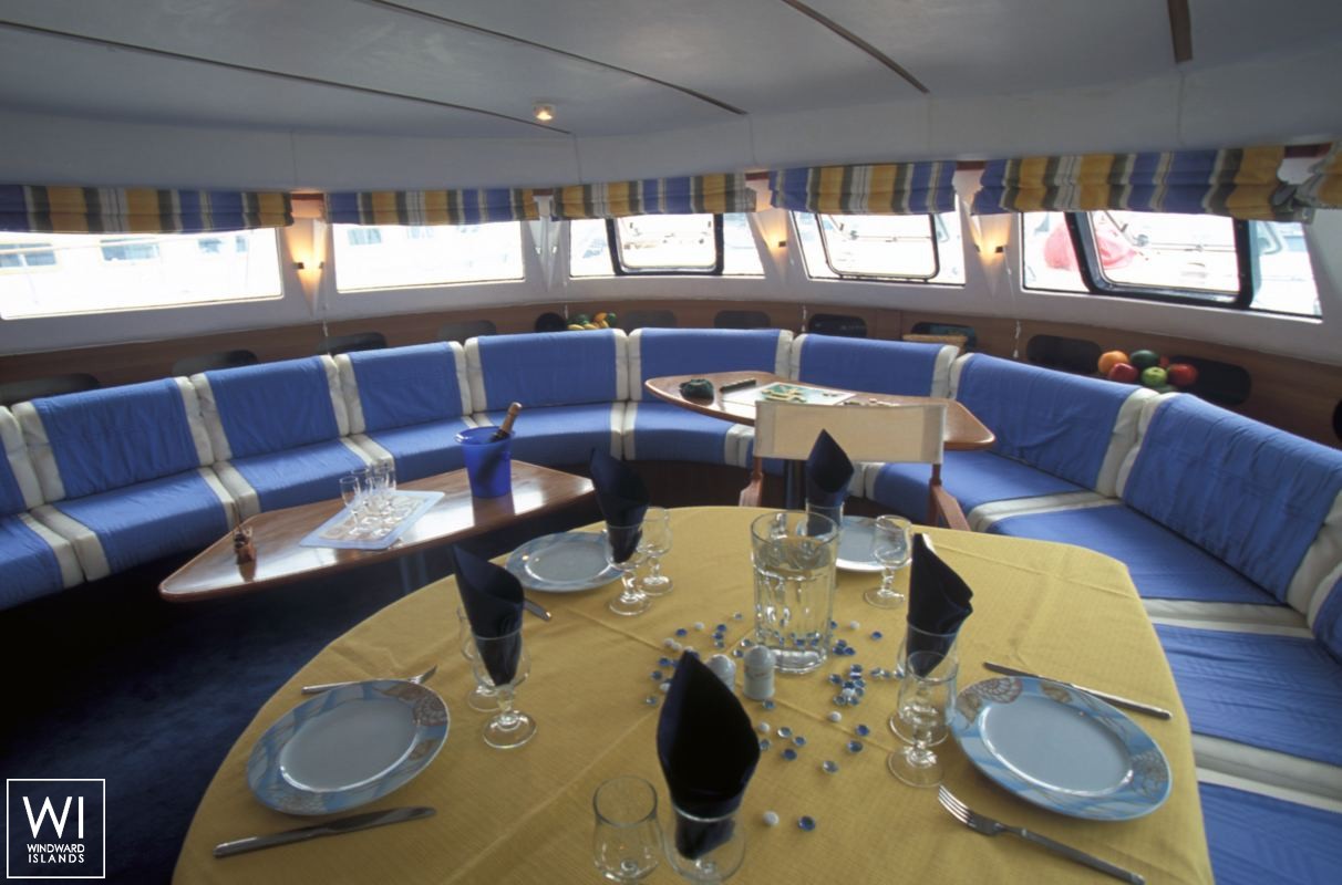 Nautitech 82 Nautitech Catamaran Interior 1