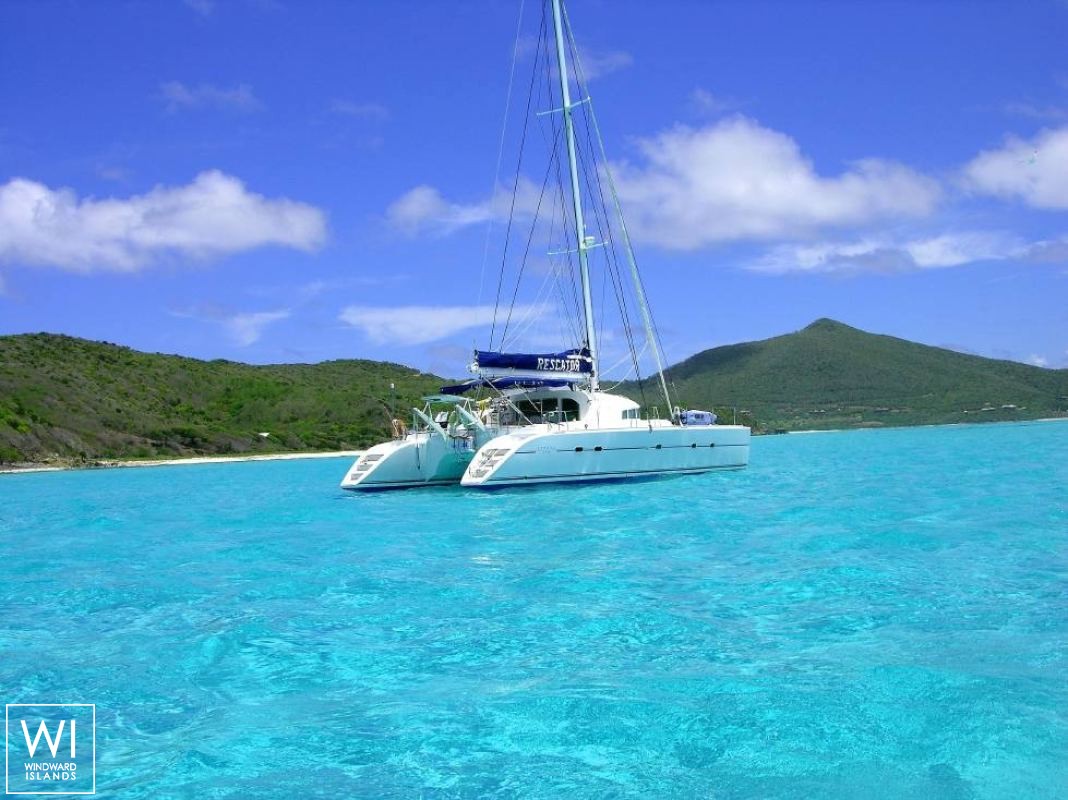 Lagoon 47 Lagoon Catamaran Exterior 2