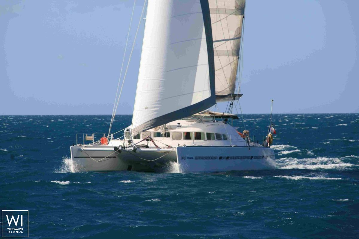 Lagoon 47 Lagoon Catamaran Exterior 3