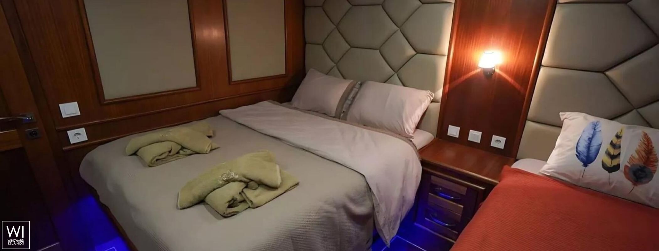 Gulet DLT 32M  Interior 11