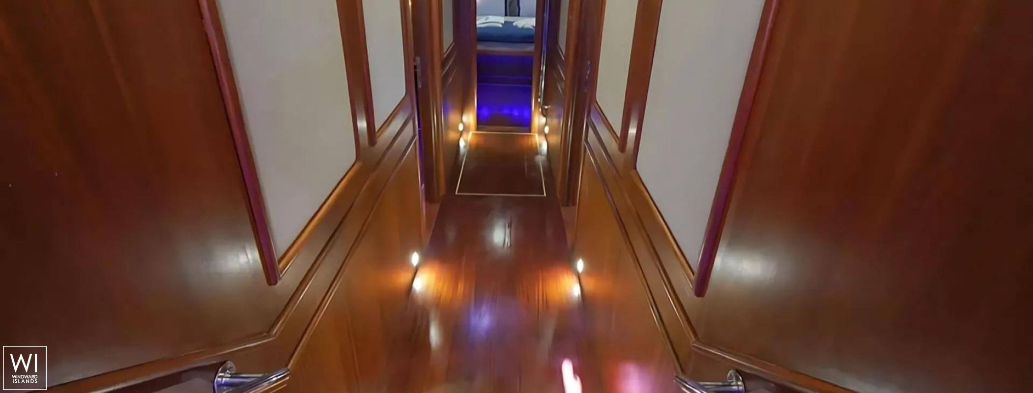 Gulet DLT 32M  Interior 20