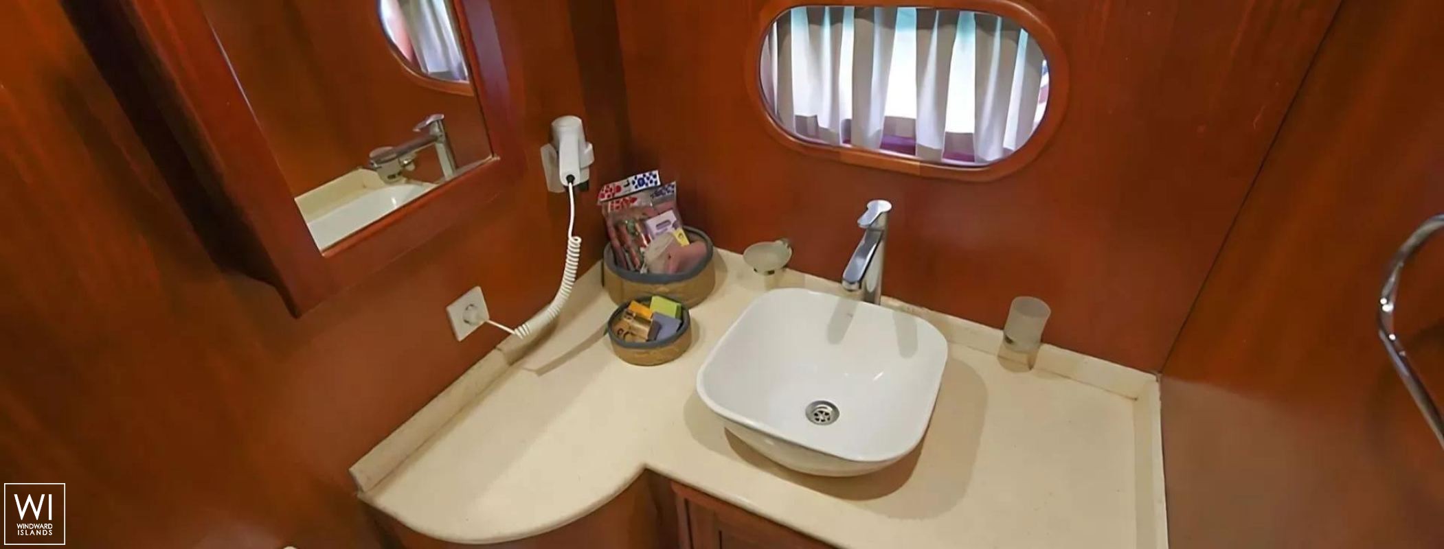 Gulet DLT 32M  Interior 22