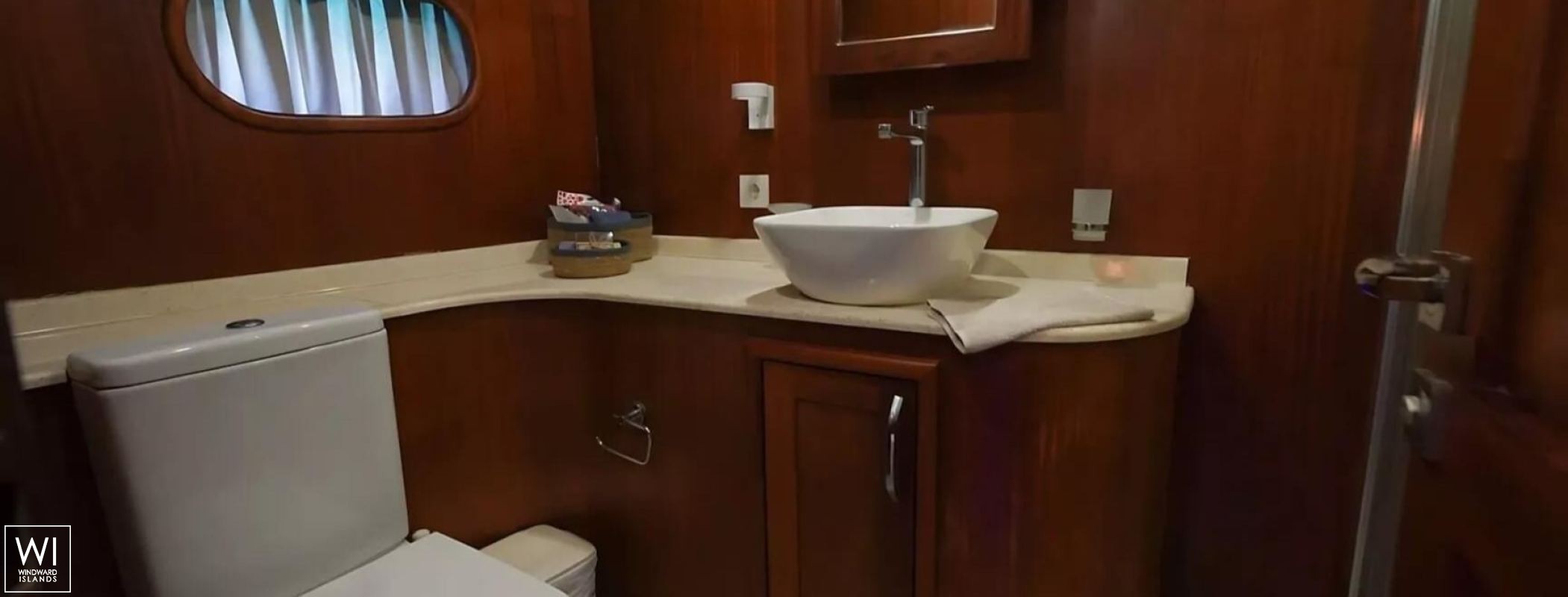 Gulet DLT 32M  Interior 23