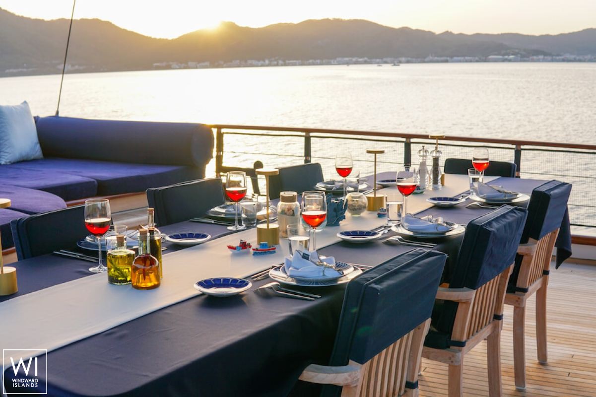 Voyage  Turkish Gulet Gulet ADT 33M Interior 5