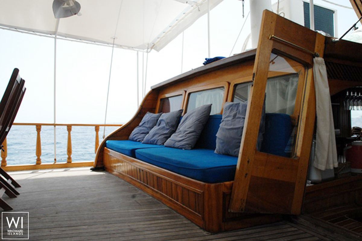 Altinlar  Turkish Gulet Gulet 24M Exterior 6