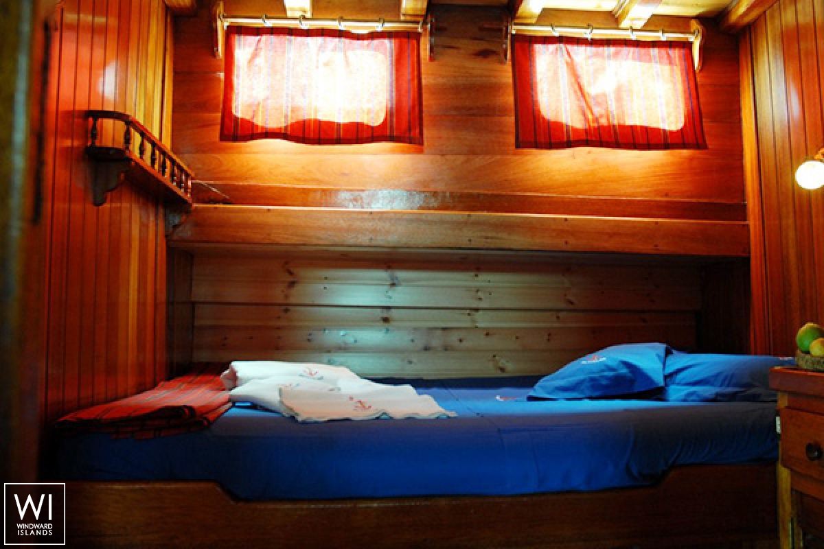 Altinlar  Turkish Gulet Gulet 24M Interior 3