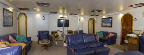 Custom Trimaran 32M 18