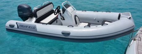 Fountaine Pajot Victoria 67' 3