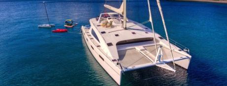 Matrix Catamaran Silhouette 76' 1