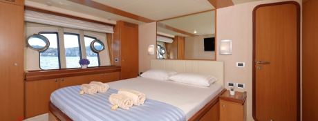 Ferretti Yacht 680 26