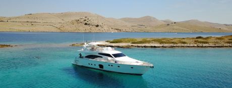 Ferretti Yacht 680 2