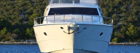 Ferretti Yacht 680 17