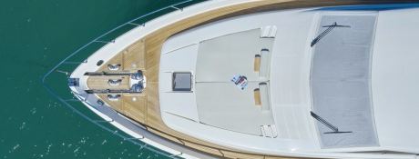 Ferretti Yacht 680 5