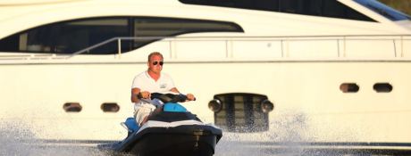 Ferretti Yacht 680 19