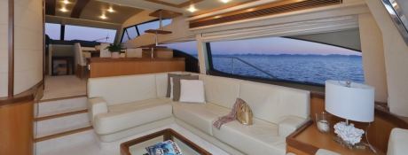 Ferretti Yacht 680 25