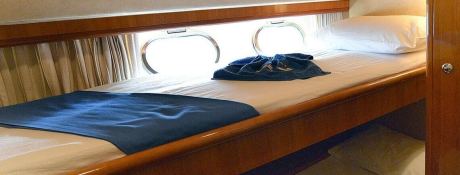 Ferretti Yacht 680 10