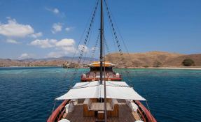 Custom Ketch  42M 5