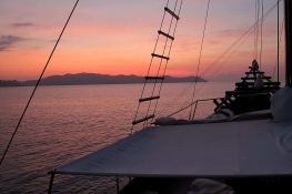 Custom Ketch  42M 18